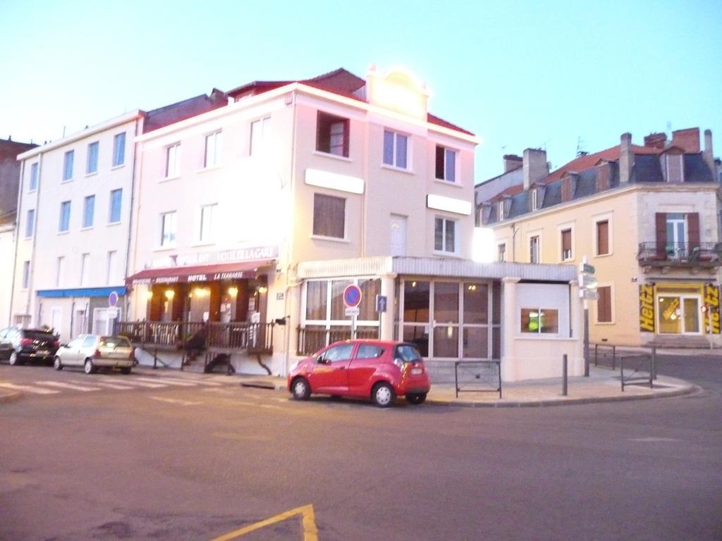 Hotel De La Gare Периго Номер фото